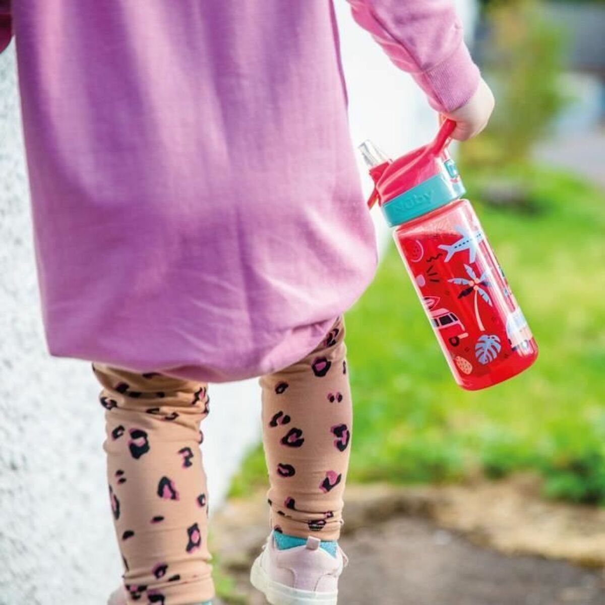 V3H9007004D6F9C382BB2282D3B040A821AR6142401P3